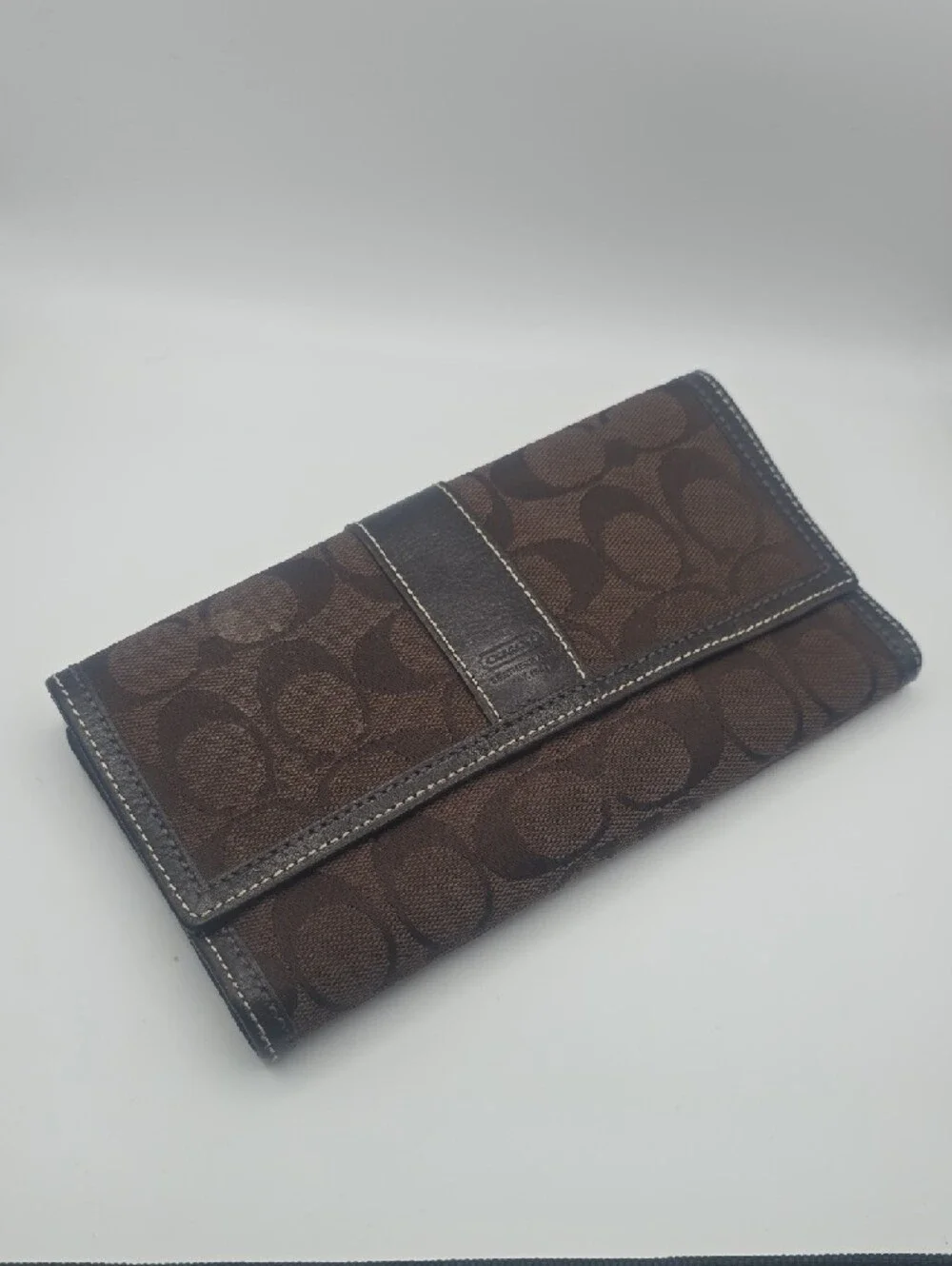 Coach Dark Brown Signature Mono Stitched Black Trim Long Snap Wallet (EUC)🖤